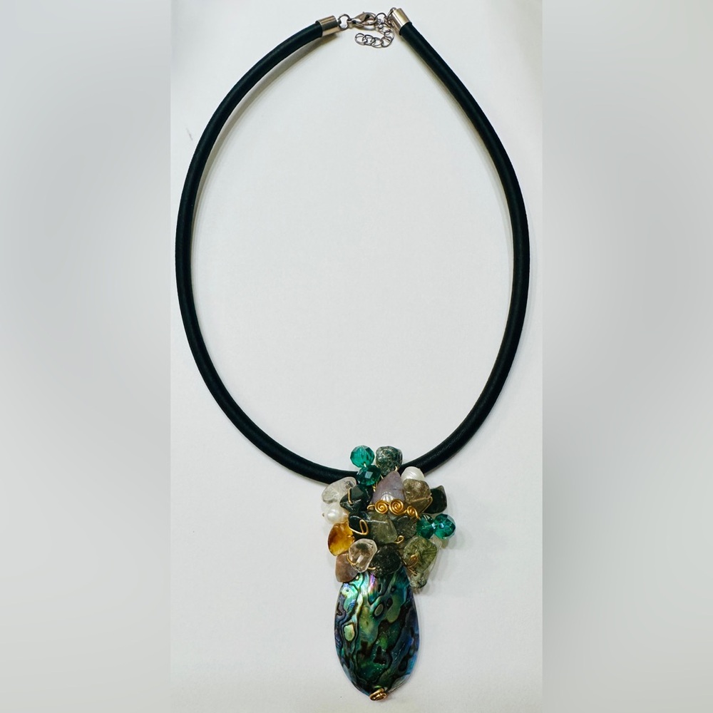 Necklace Black GoldTone Abalone Handcrafted Chocker Wire Wrapped Pendant